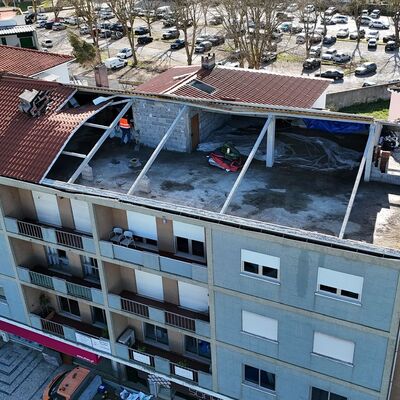 construção telhado imitação telha