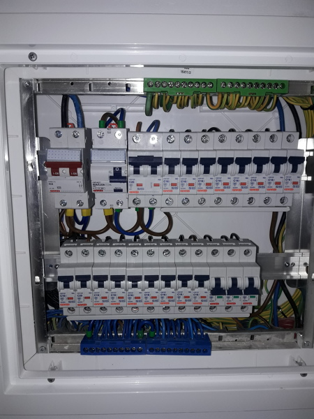 Quadro elétrico geral de uma habitação