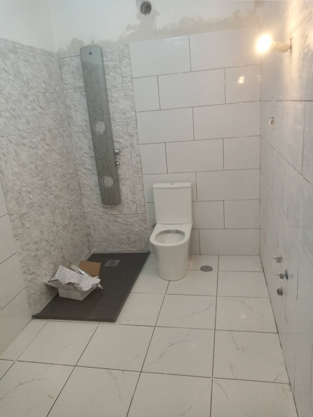 Casa de banho quase terminada