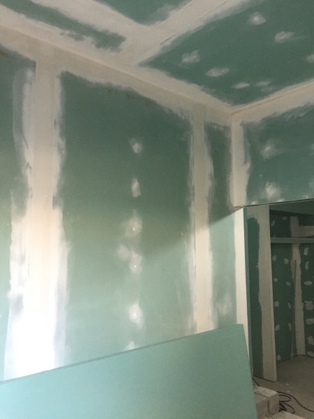 Paredes, tetos, palas e sancas