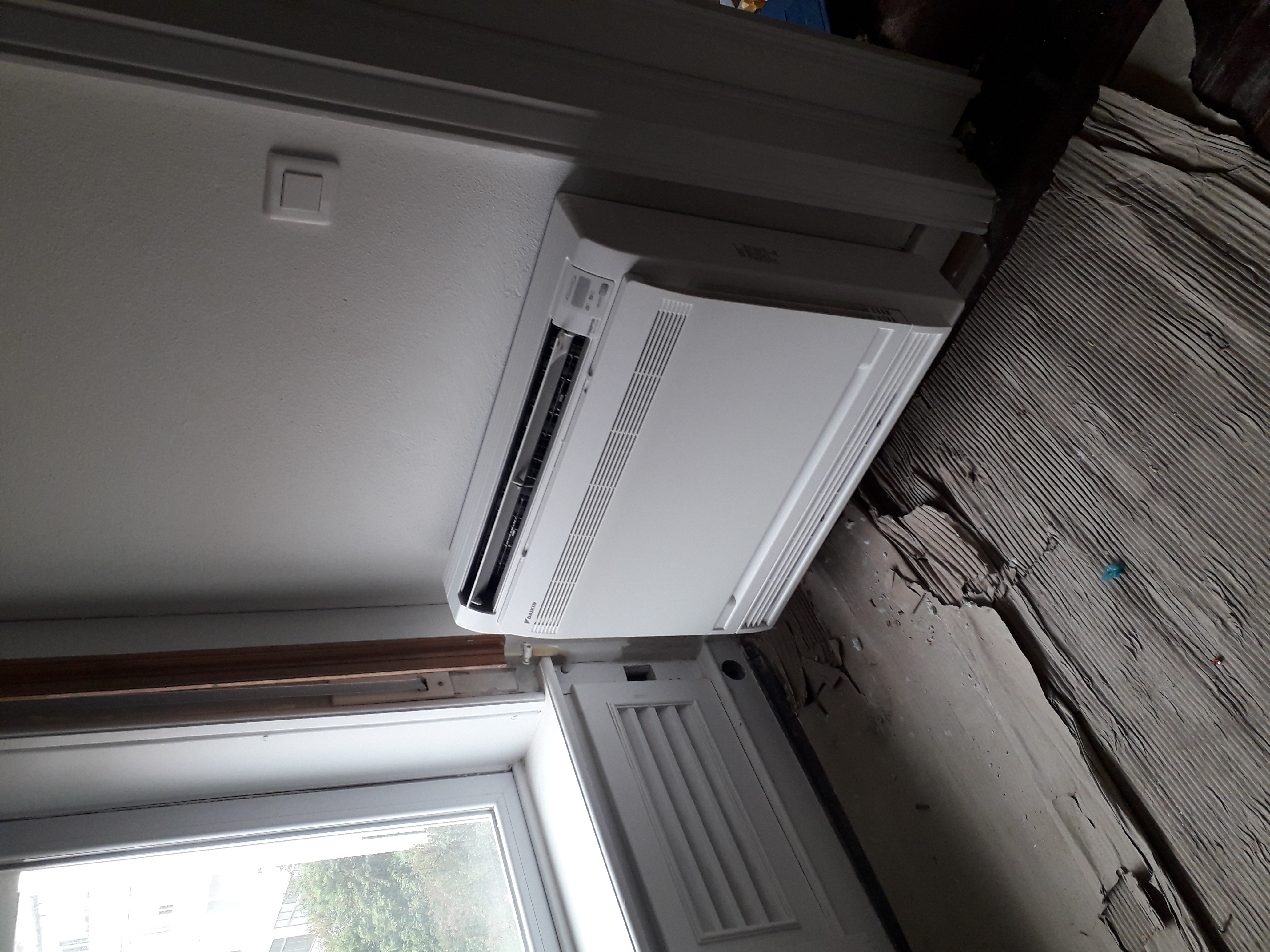 Consola de Chão Daikin