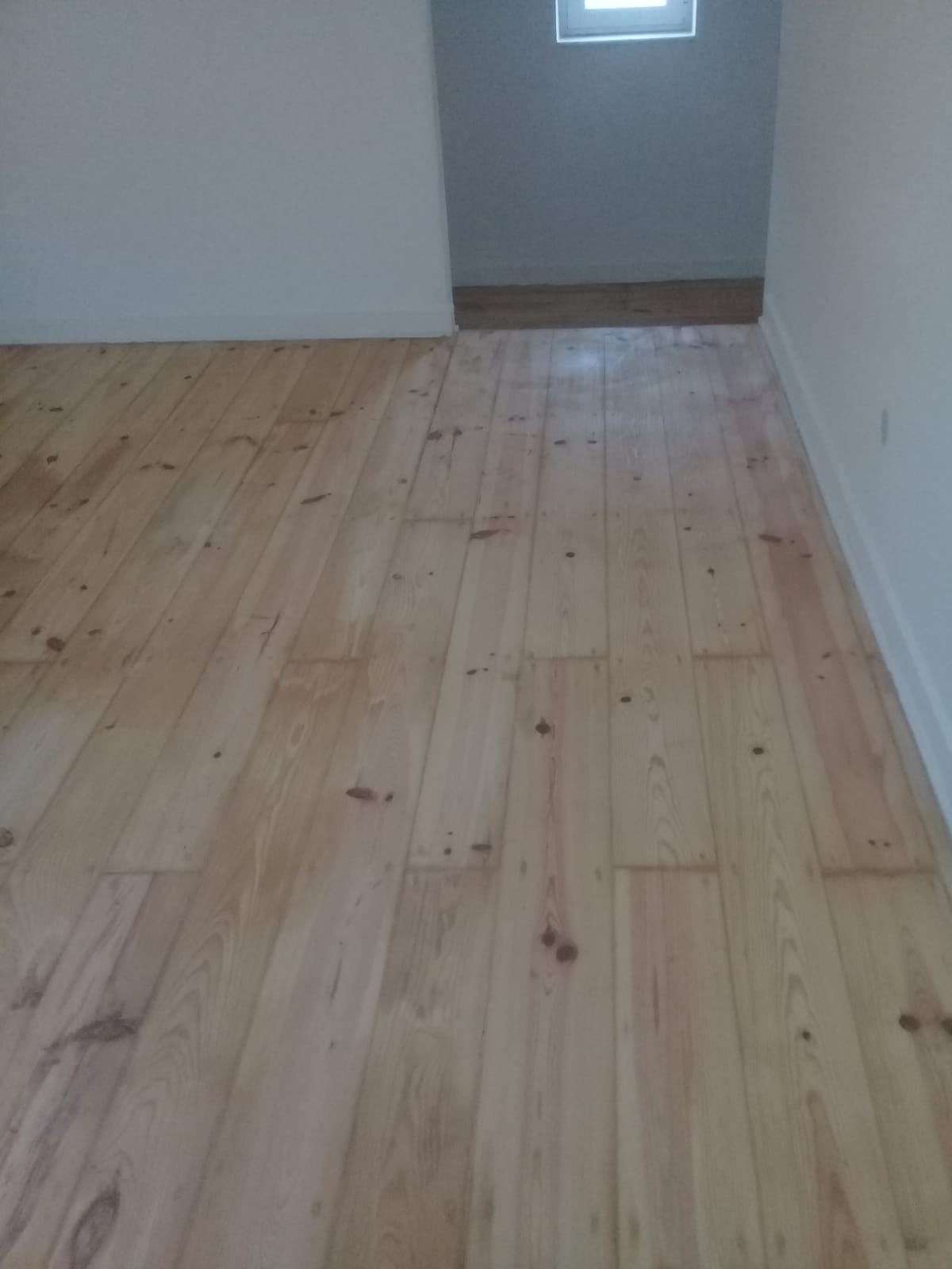 Afagamento Pavimento Flutuante