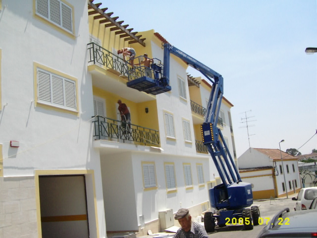 Nossa equipa em ação, realizando mais um trabalho com dedicação e qualidade