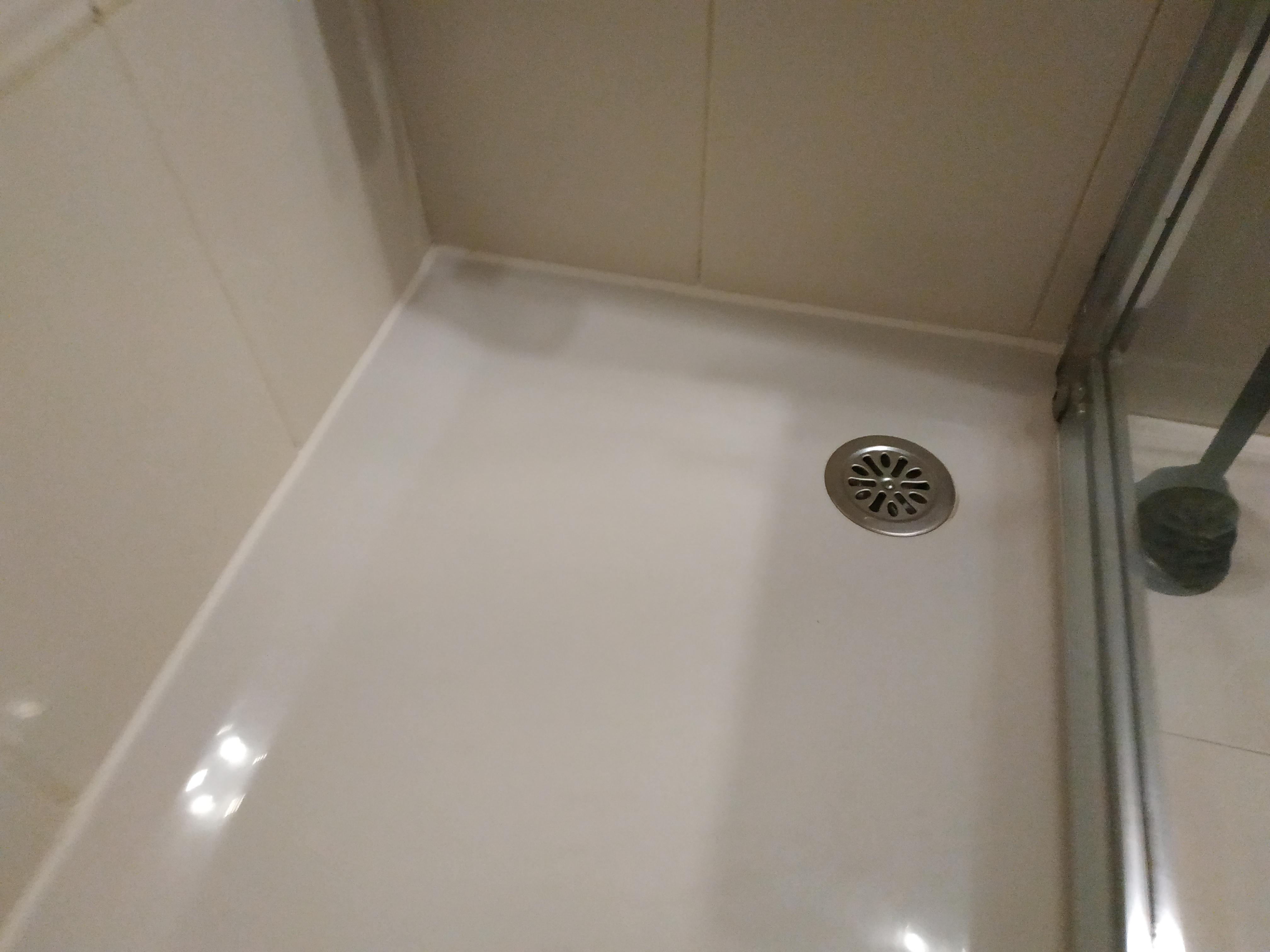 REMOÇÃO E APLICAÇÃO DE SILICONE NO POLIBAN