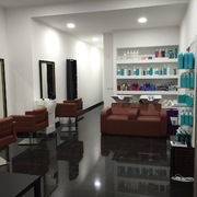 Protejo e construção de salão de cabeleireiro e estética no condomínio Odivelas Plaza (Estação de metro de Odivelas)