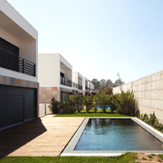 Condominio Moradias em Bicesse