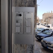 Substituição de sistema de video porteiro