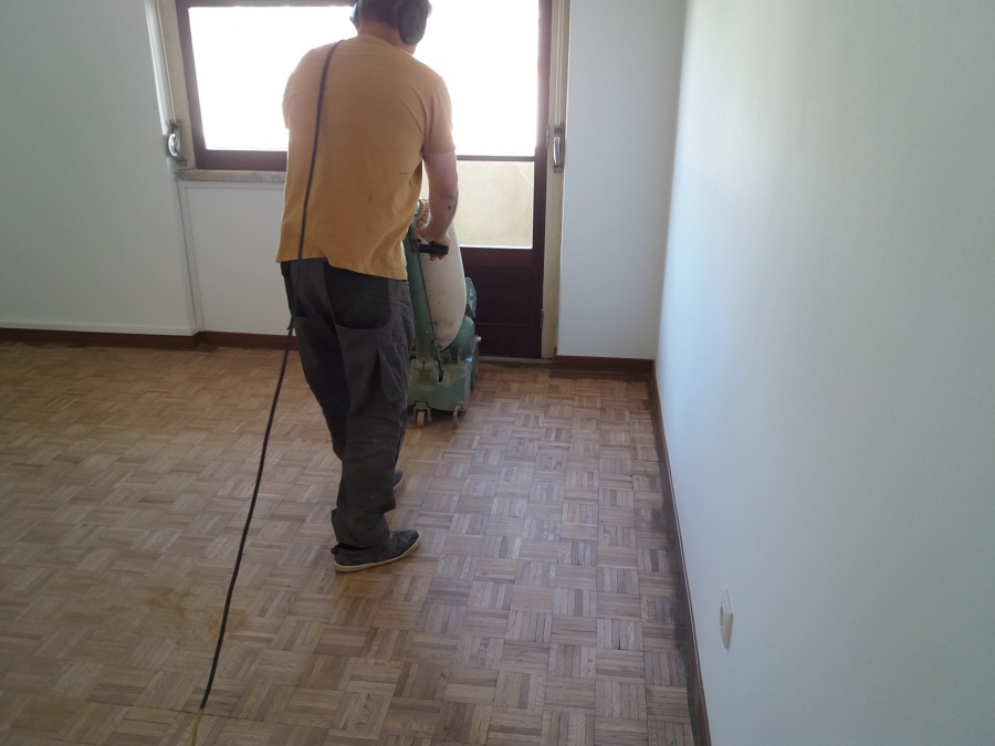 Afagamento de parquet