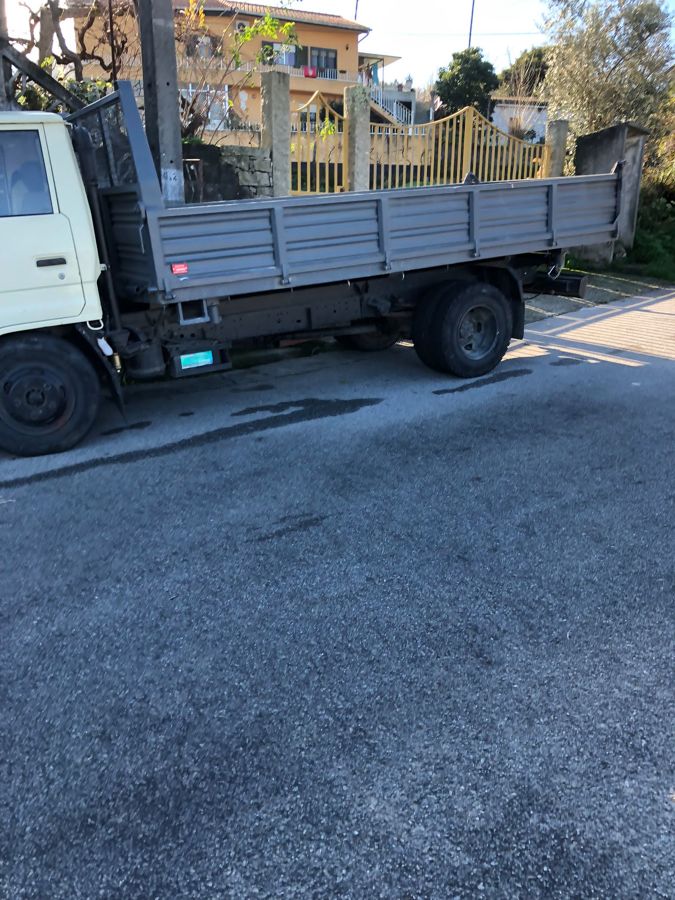 Carrinha de 3.5 t basculante
