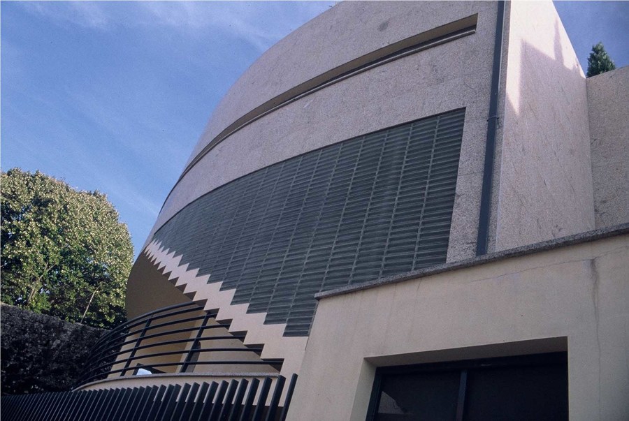 Casa M., Guarda - fachada principal.