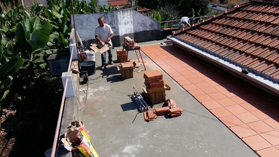 colocação de tijoleira