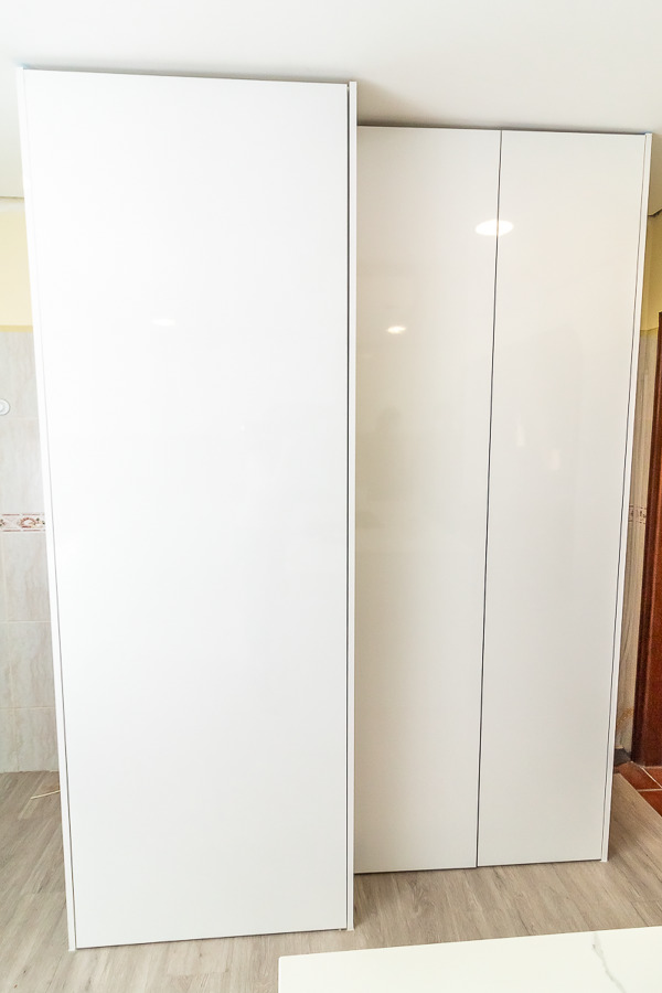 Cozinha Branca com portas em alto brilho