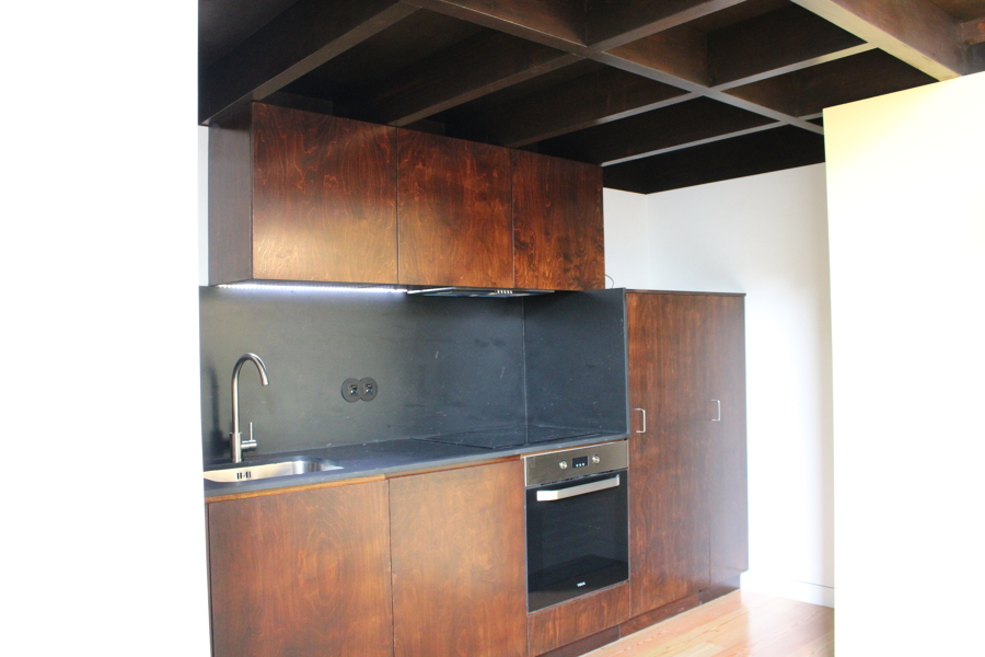 Cozinha em Madeira e Lousa