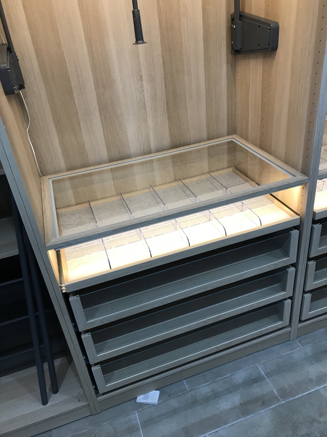 Instalação de guarda roupa embutido