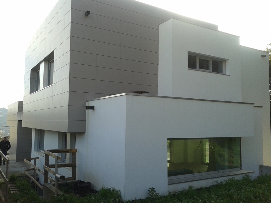 Janelas em aluminio da Série COR 70