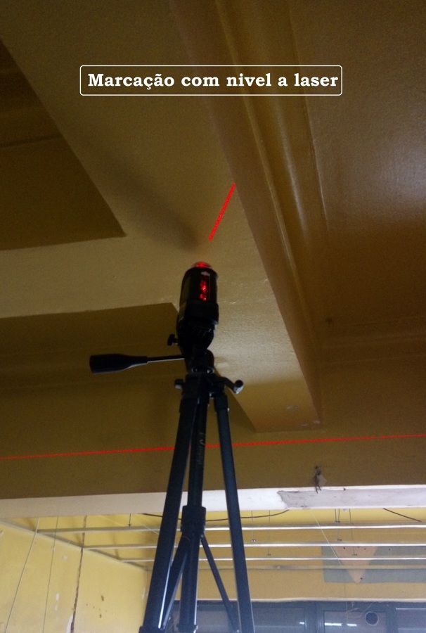 Nivel a Laser.