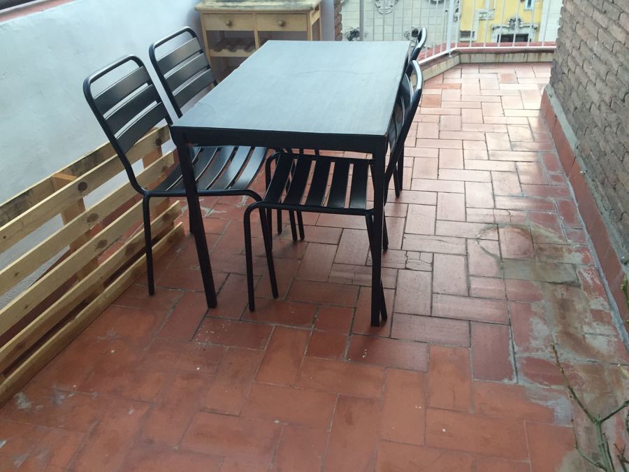 Recuperação e aproveitamento de terraço em Barcelona com aplicação Deck