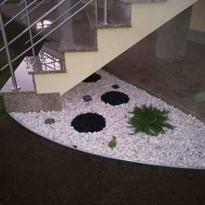 Construção e manutenção de jardim