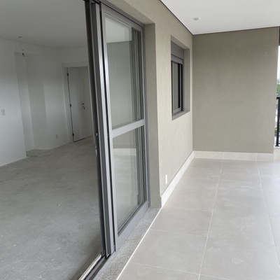 Obras chão na mão