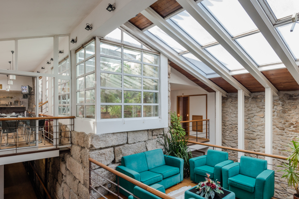 Hotel Santos - vista do lounge e sala de pequenos almoços.