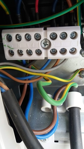 Ligacao de ar condicionado