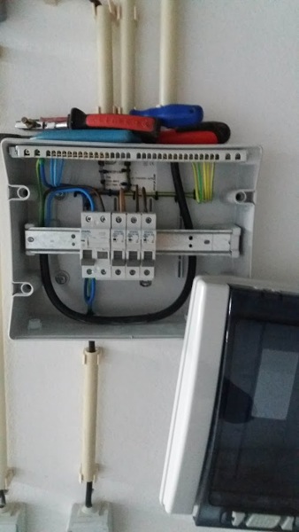 Quadro electrico garagem