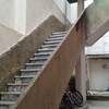 Construção de escada exterior prédio 2 andares